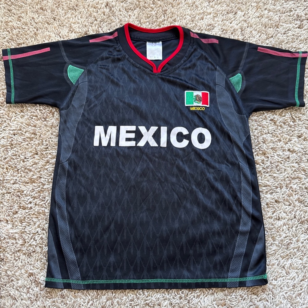 Mexico National Team Soccer Jersey Kids Size 10-12T Black Red Green Number 14